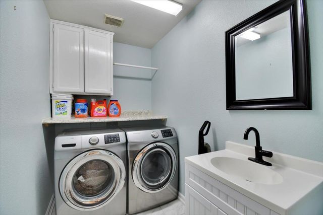 1661 Chelsea Pl, Yuba City, CA 95993