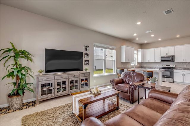 538 VENETIAN PALMS BOULEVARD, New Smyrna Beach, FL 32168