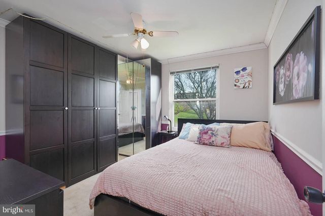 8926 BLUE SMOKE DR, Gaithersburg, MD 20879