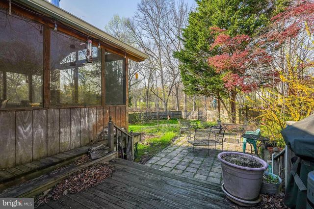8926 BLUE SMOKE DR, Gaithersburg, MD 20879
