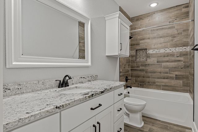 3920 Towering Oaks Street, Jonesboro, AR 72404