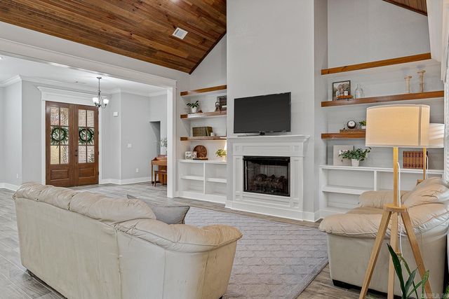 3920 Towering Oaks Street, Jonesboro, AR 72404