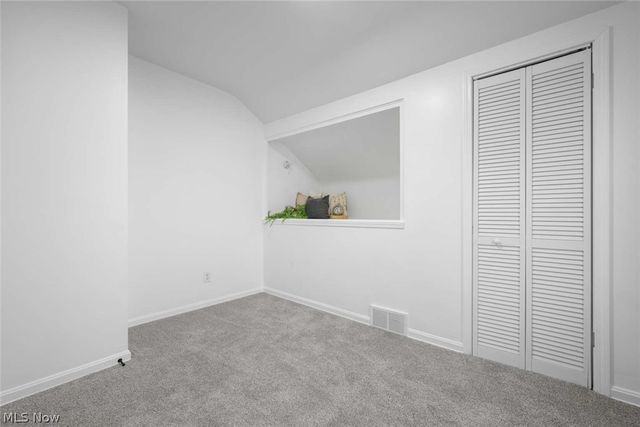 3041 Hudson Drive, Cuyahoga Falls, OH 44221