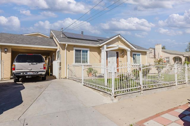 15 Rincon Avenue, Salinas, CA 93905
