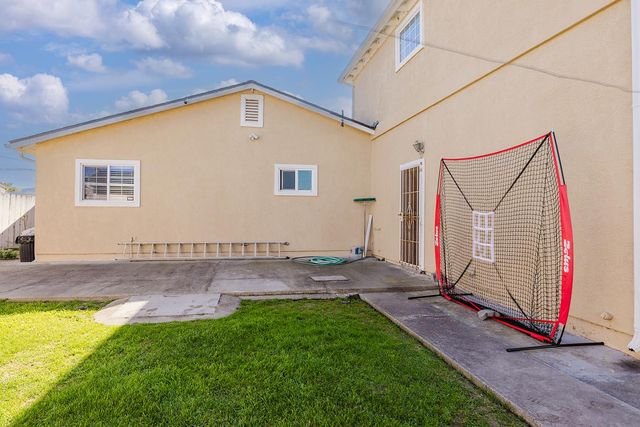 15 Rincon Avenue, Salinas, CA 93905