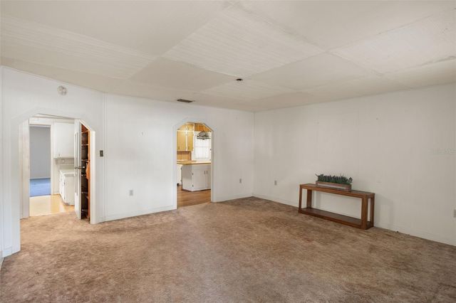 524 EAST AVENUE, Brooksville, FL 34601