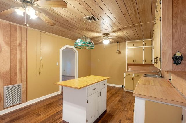 524 EAST AVENUE, Brooksville, FL 34601