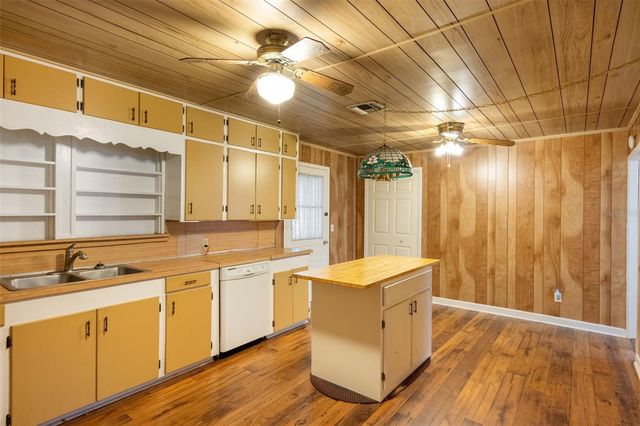 524 EAST AVENUE, Brooksville, FL 34601