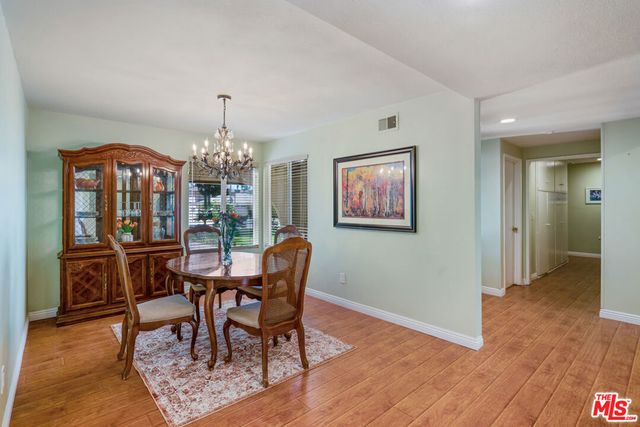 18631 Superior Street, Northridge, CA 91324