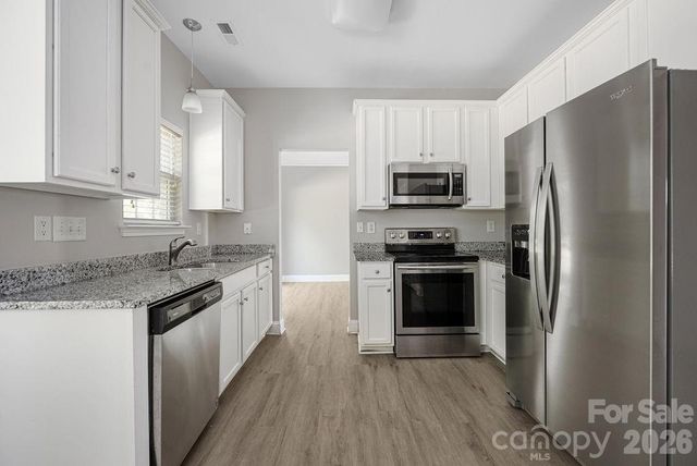 5834 Timbertop Lane, Charlotte, NC 28215