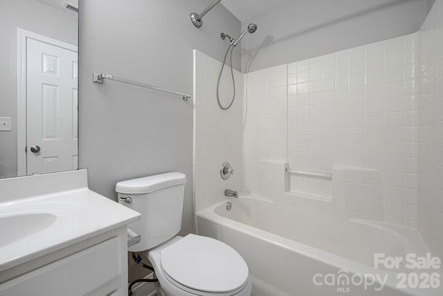 5834 Timbertop Lane, Charlotte, NC 28215