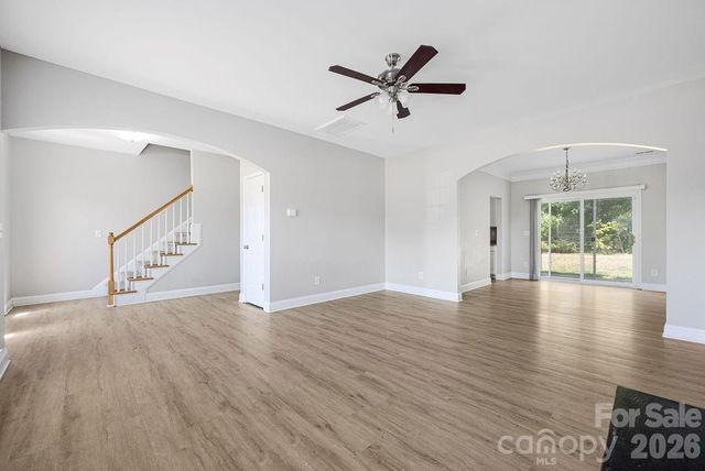 5834 Timbertop Lane, Charlotte, NC 28215