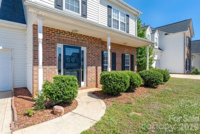 5834 Timbertop Lane, Charlotte, NC 28215