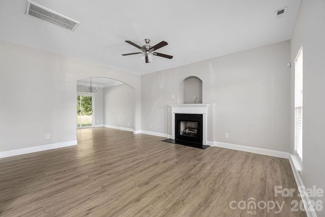 5834 Timbertop Lane, Charlotte, NC 28215