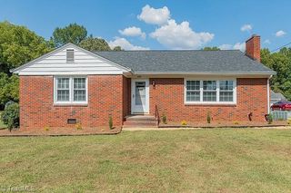 206 Abbotts Avenue, Lexington, NC 27292
