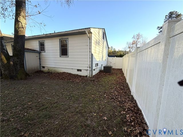 6612 Madison St, South Chesterfield, VA 23803