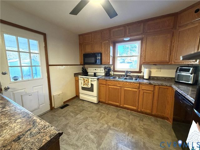 6612 Madison St, South Chesterfield, VA 23803