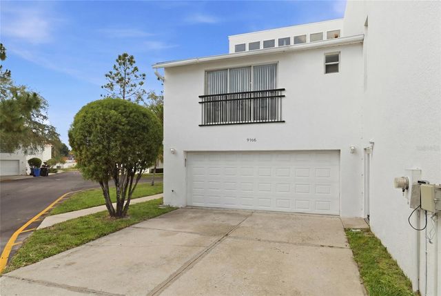 9506 CITRUS GLEN PLACE 9506, Tampa, FL 33618