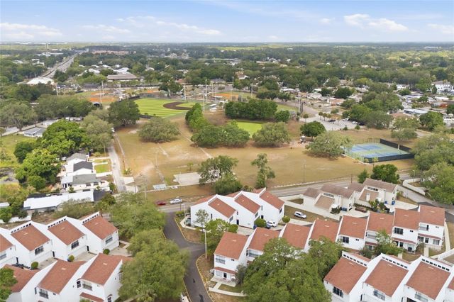 9506 CITRUS GLEN PLACE 9506, Tampa, FL 33618
