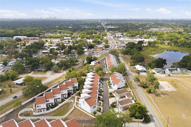 9506 CITRUS GLEN PLACE 9506, Tampa, FL 33618