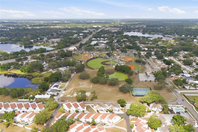 9506 CITRUS GLEN PLACE 9506, Tampa, FL 33618