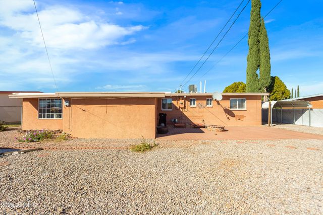 148 E KAYETAN Drive, Sierra Vista, AZ 85635