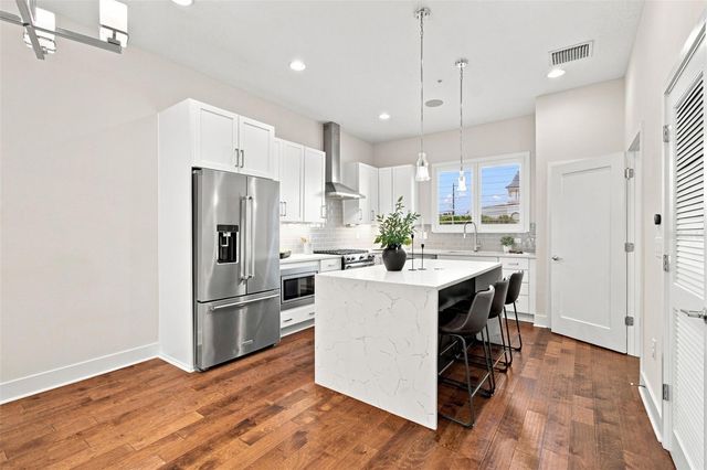 931 ARLINGTON AVENUE N, St Petersburg, FL 33705