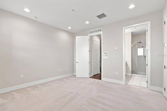 931 ARLINGTON AVENUE N, St Petersburg, FL 33705