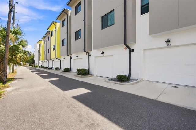 931 ARLINGTON AVENUE N, St Petersburg, FL 33705