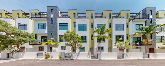 931 ARLINGTON AVENUE N, St Petersburg, FL 33705