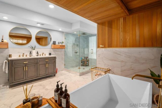 2322 La Costa Ave A, Carlsbad, CA 92009