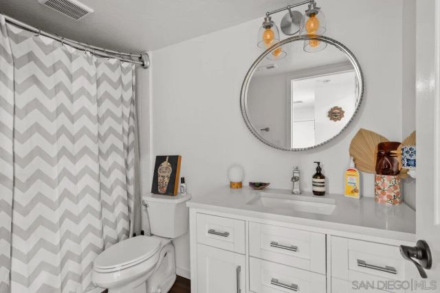 2322 La Costa Ave A, Carlsbad, CA 92009