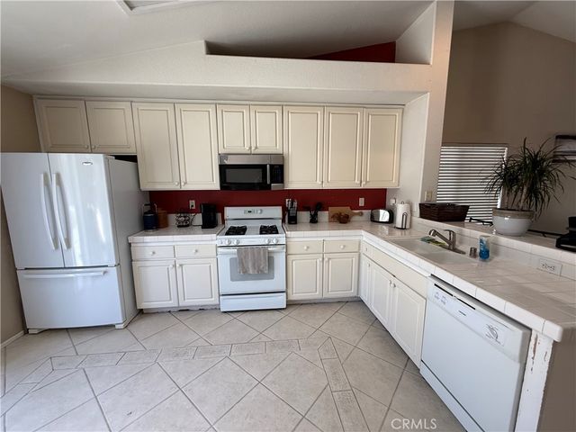 35779 Lourdes Drive, Winchester, CA 92596