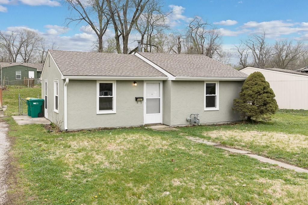 5007 August Lane, Kansas City, KS 66106