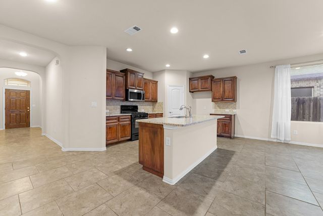 6621 Hall of Fame, Midland, TX 79706