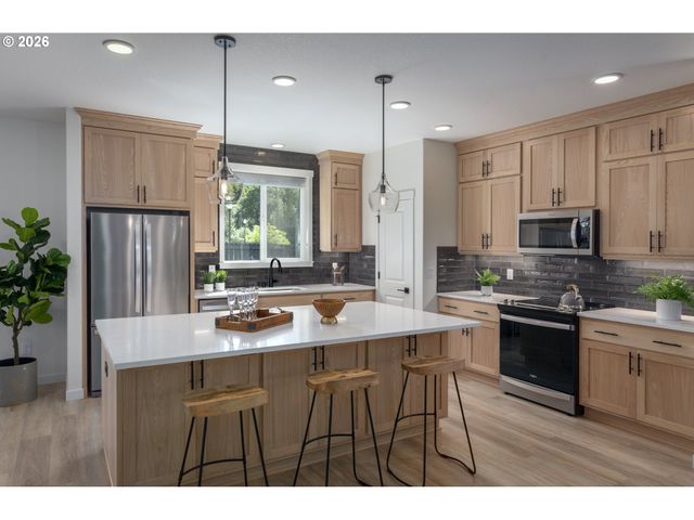 2025 Nw 18TH Ave, Battle Ground, WA 98604