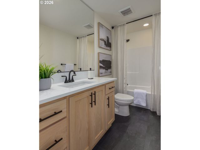 2025 Nw 18TH Ave, Battle Ground, WA 98604