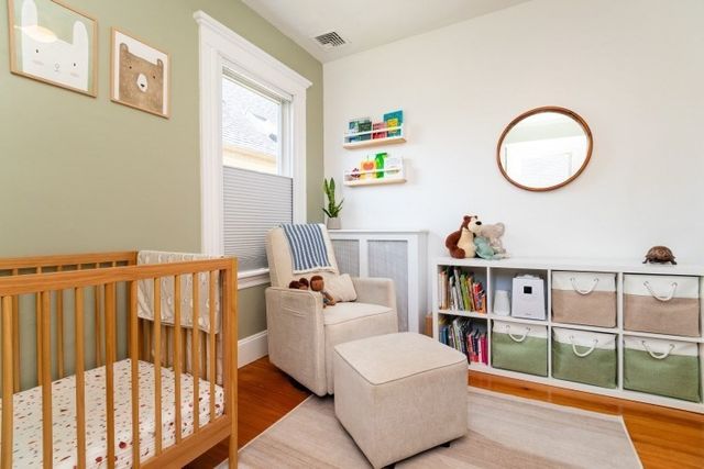 100 Belgrade Ave 2, Boston, MA 02131