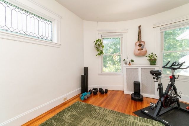 100 Belgrade Ave 2, Boston, MA 02131
