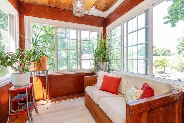 100 Belgrade Ave 2, Boston, MA 02131
