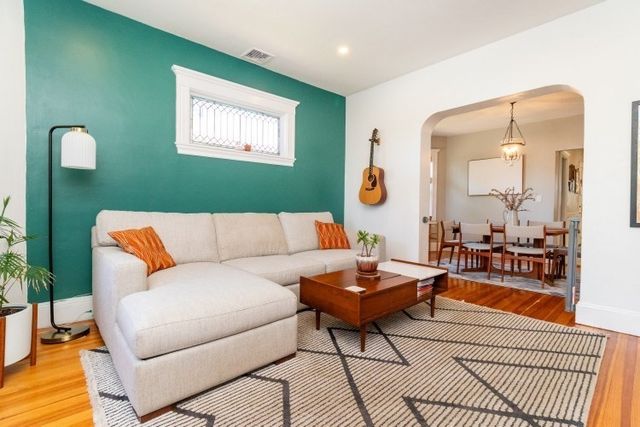 100 Belgrade Ave 2, Boston, MA 02131