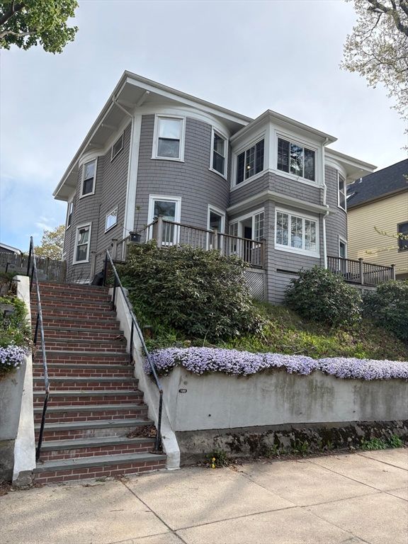 100 Belgrade Ave 2, Boston, MA 02131