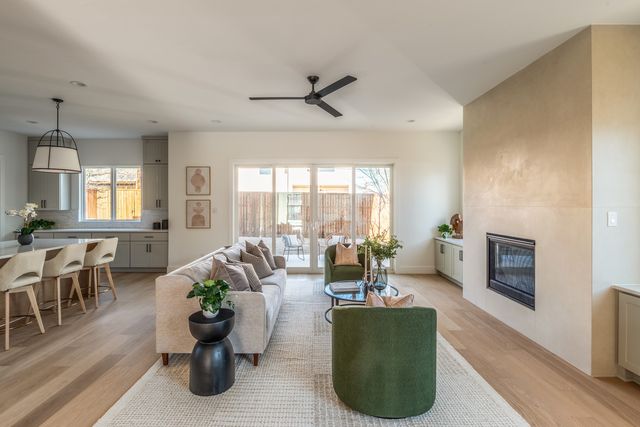 420 Hambrick Road, Dallas, TX 75218