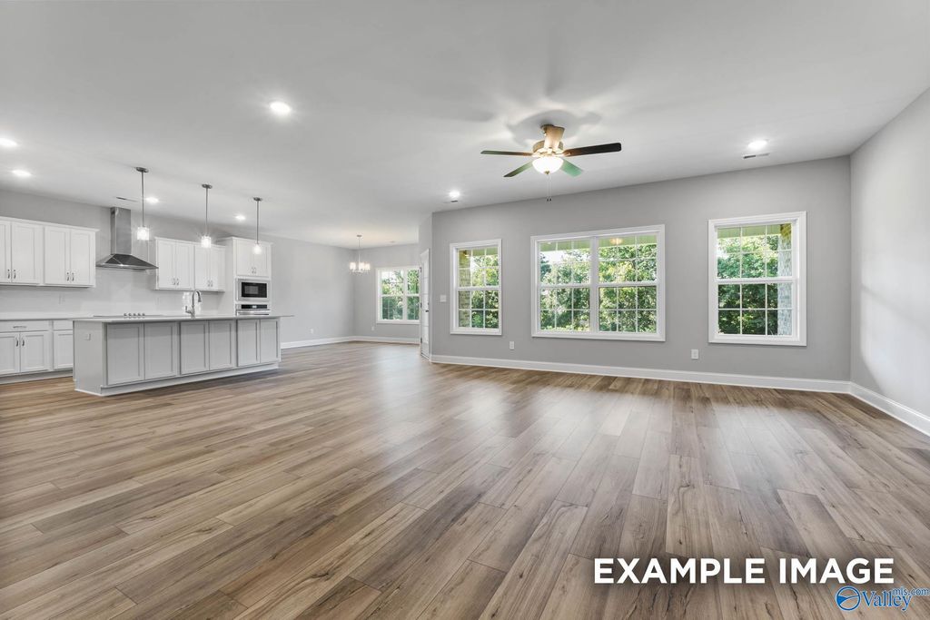 213 Slade Thomas Drive, Meridianville, AL 35759