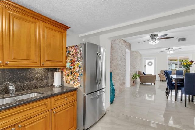 6350 SW 32 Street, Miami, FL 33155