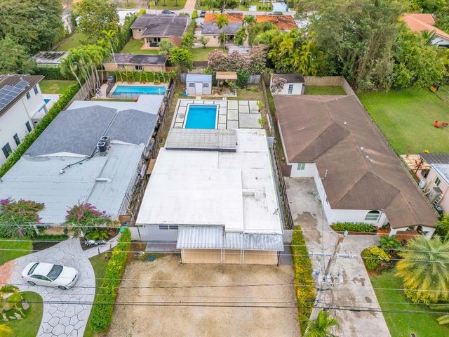 6350 SW 32 Street, Miami, FL 33155