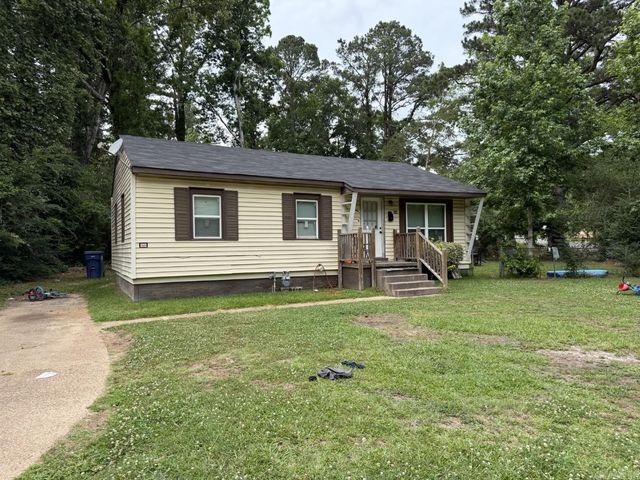 18 Properties, Camden, AR 71701