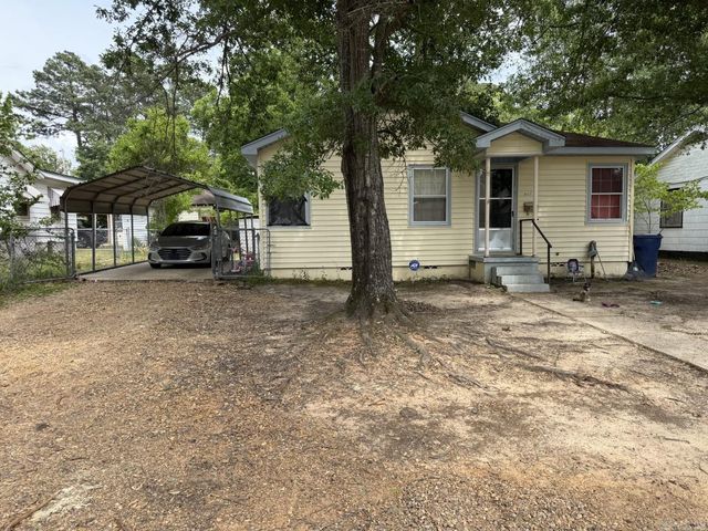 18 Properties, Camden, AR 71701