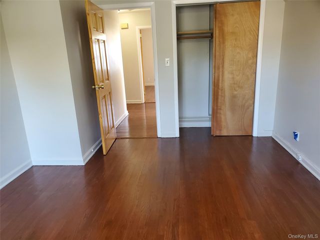 16606 Willets Point Boulevard, Whitestone, NY 11357