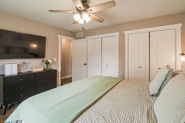 2427 N Parkdale, Wichita, KS 67205